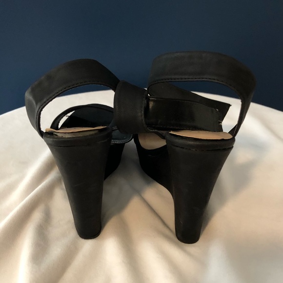 🖤Black wedge heels 🖤 - Picture 5 of 6